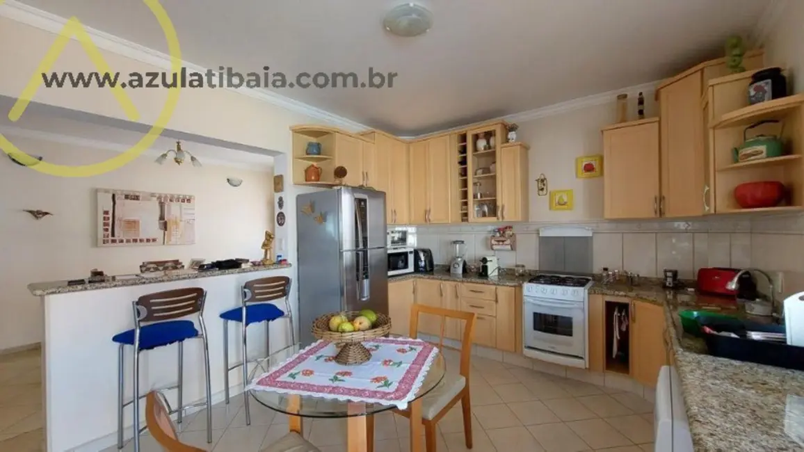 Casa com 3 quartos à venda, 344m2 em Jardim Itaperi, Atibaia - SP - imagem 8 Foto 8 de Casa com 3 quartos à venda, 344m2 em Jardim Itaperi, Atibaia - SP