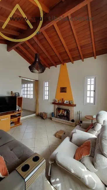 Casa com 3 quartos à venda, 344m2 em Jardim Itaperi, Atibaia - SP - imagem 5 Foto 5 de Casa com 3 quartos à venda, 344m2 em Jardim Itaperi, Atibaia - SP