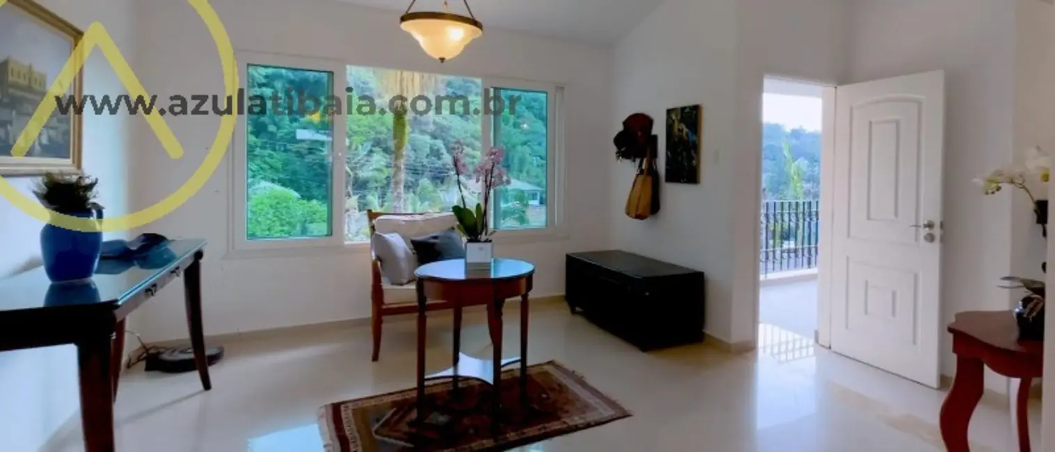 Foto 5 de Casa de Condomínio com 3 quartos à venda, 200m2 em Mairipora - SP