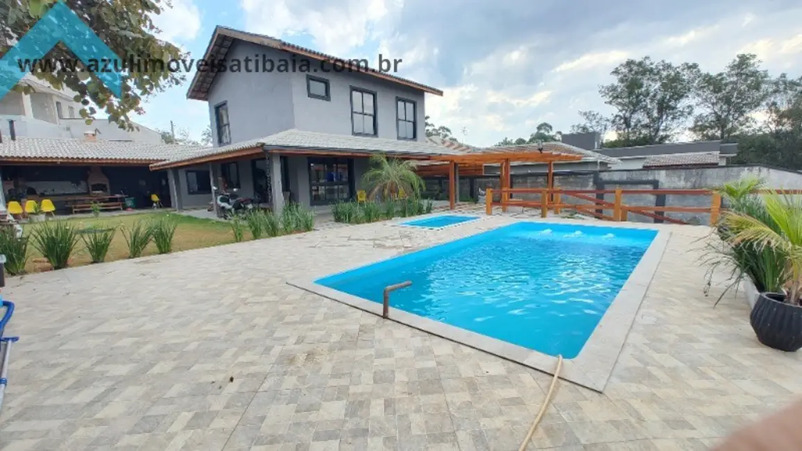Casa de Condomínio com 3 quartos à venda, 256m2 em Atibaia - SP - imagem 1 Foto 1 de Casa de Condomínio com 3 quartos à venda, 256m2 em Atibaia - SP