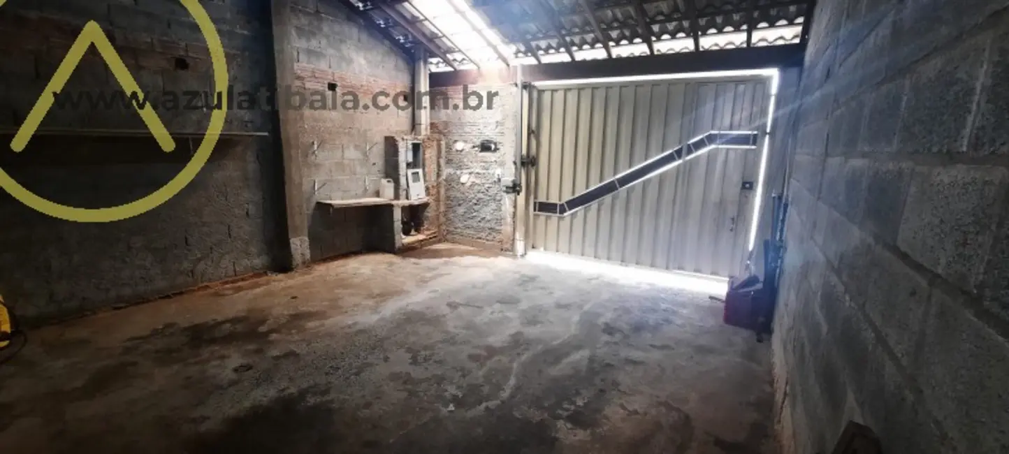 Casa com 2 quartos à venda, 114m2 em Jardim das Cerejeiras, Atibaia - SP - imagem 3 Foto 3 de Casa com 2 quartos à venda, 114m2 em Jardim das Cerejeiras, Atibaia - SP