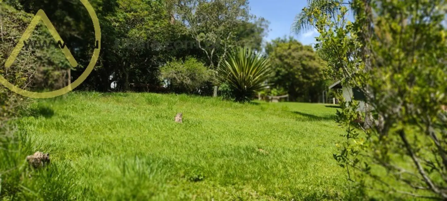Foto 1 de Terreno / Lote à venda, 1000m2 em Bom Jesus Dos Perdoes - SP
