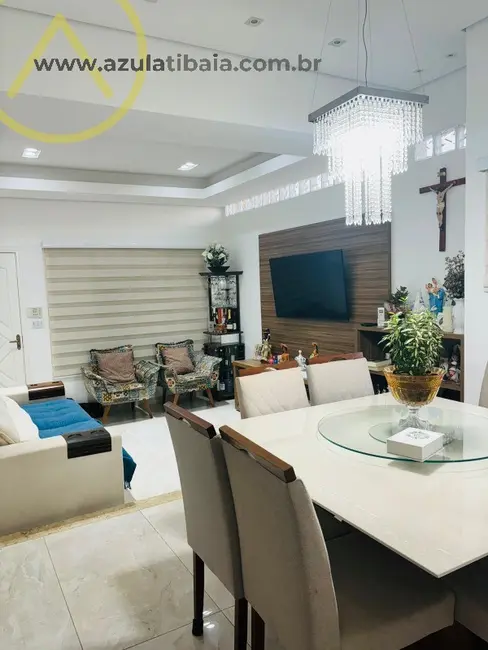 Casa com 3 quartos à venda, 234m2 em Jardim das Cerejeiras, Atibaia - SP - imagem 5 Foto 5 de Casa com 3 quartos à venda, 234m2 em Jardim das Cerejeiras, Atibaia - SP