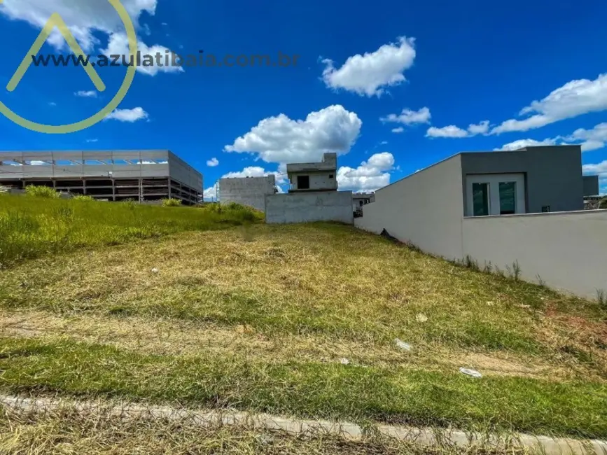 Foto 3 de Terreno / Lote à venda, 327m2 em Atibaia - SP