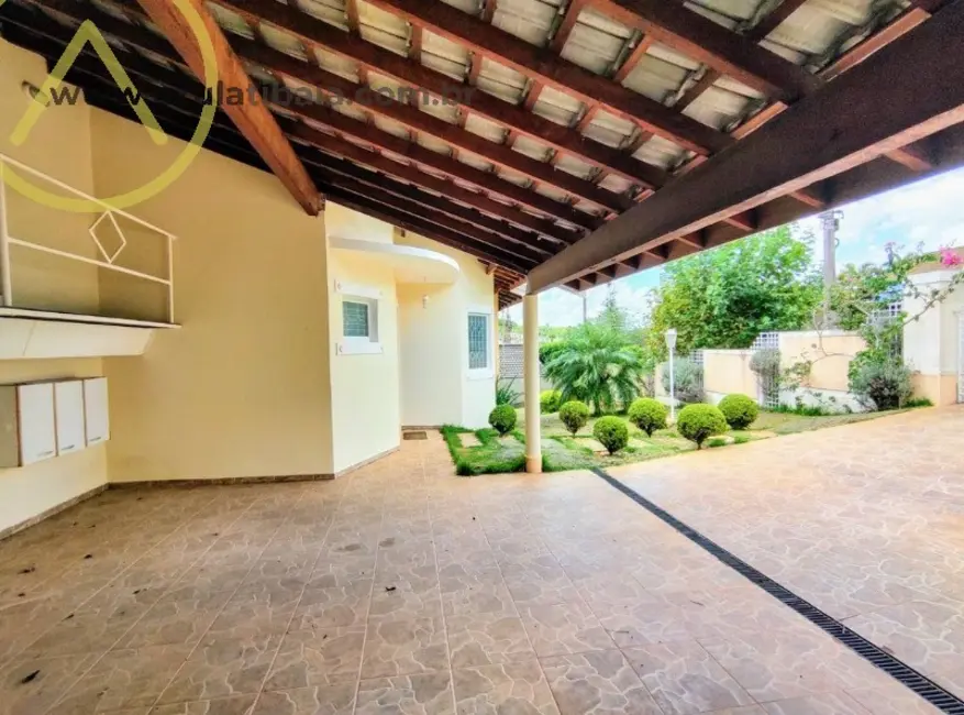 Casa de Condomínio com 4 quartos à venda, 298m2 em Atibaia - SP - imagem 3 Foto 3 de Casa de Condomínio com 4 quartos à venda, 298m2 em Atibaia - SP