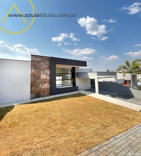 Casa de Condomínio com 3 quartos à venda, 255m2 em Condomínio Residencial Shamballa III, Atibaia - SP - imagem 2 Foto 2 de Casa de Condomínio com 3 quartos à venda, 255m2 em Condomínio Residencial Shamballa III, Atibaia - SP