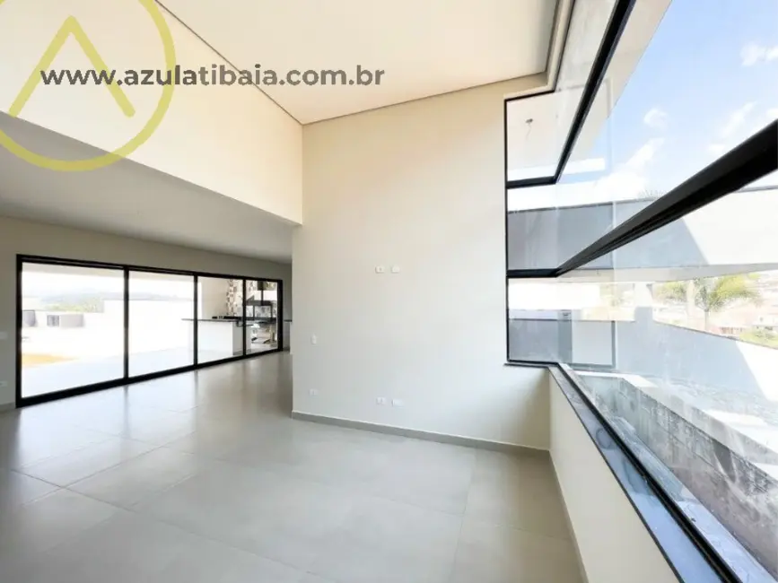 Casa de Condomínio com 3 quartos à venda, 255m2 em Condomínio Residencial Shamballa III, Atibaia - SP - imagem 5 Foto 5 de Casa de Condomínio com 3 quartos à venda, 255m2 em Condomínio Residencial Shamballa III, Atibaia - SP