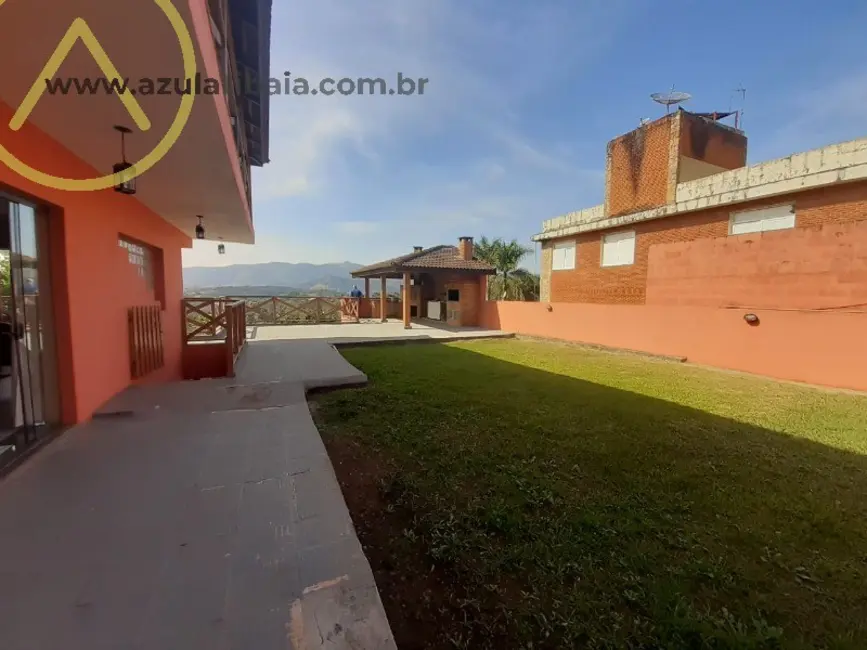 Foto 3 de Chácara com 6 quartos à venda, 420m2 em Jardim Estância Brasil, Atibaia - SP