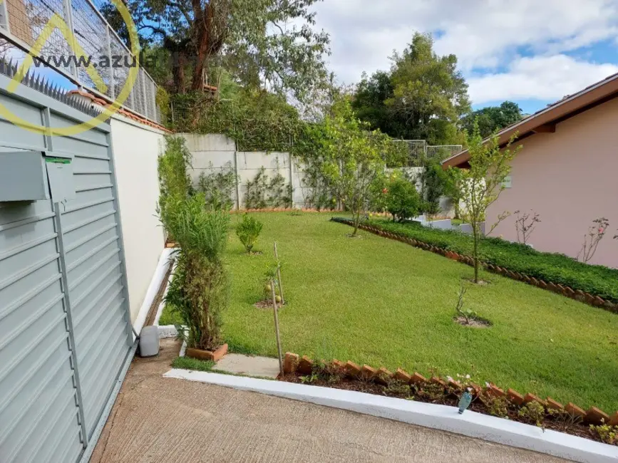 Foto 4 de Chácara com 3 quartos à venda e para alugar, 198m2 em Jardim Estância Brasil, Atibaia - SP