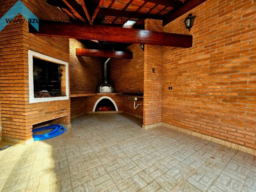 Foto 2 de Casa com 3 quartos à venda, 260m2 em Recreio Maristela, Atibaia - SP