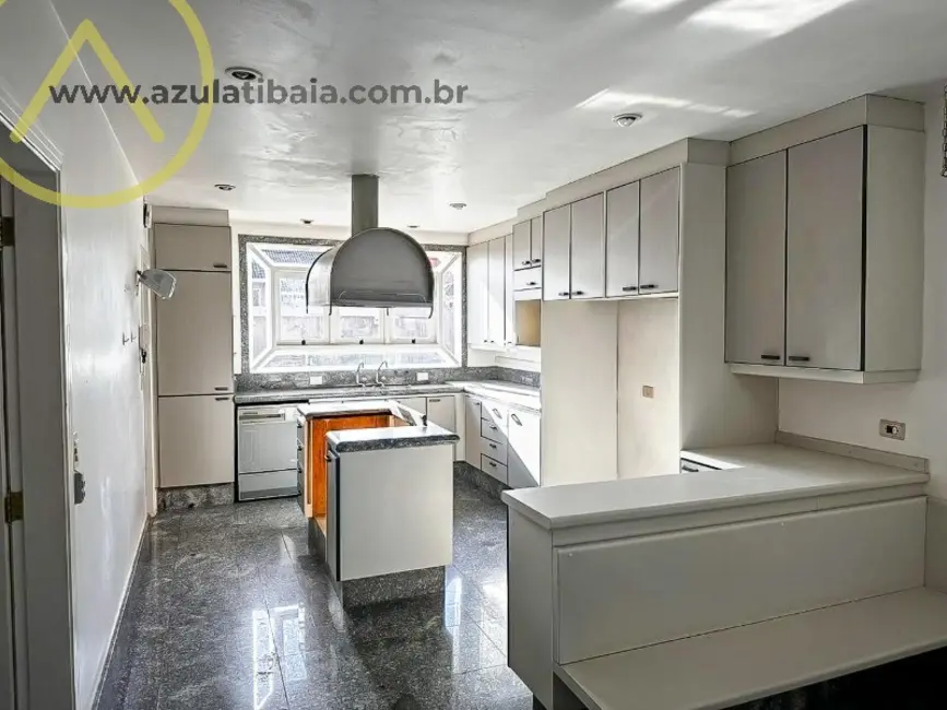 Foto 9 de Casa com 4 quartos à venda, 700m2 em Vila Petrópolis, Atibaia - SP