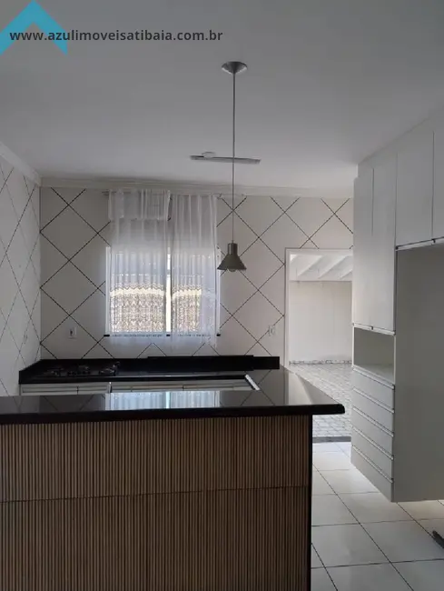 Foto 2 de Casa com 3 quartos à venda, 110m2 em Atibaia - SP