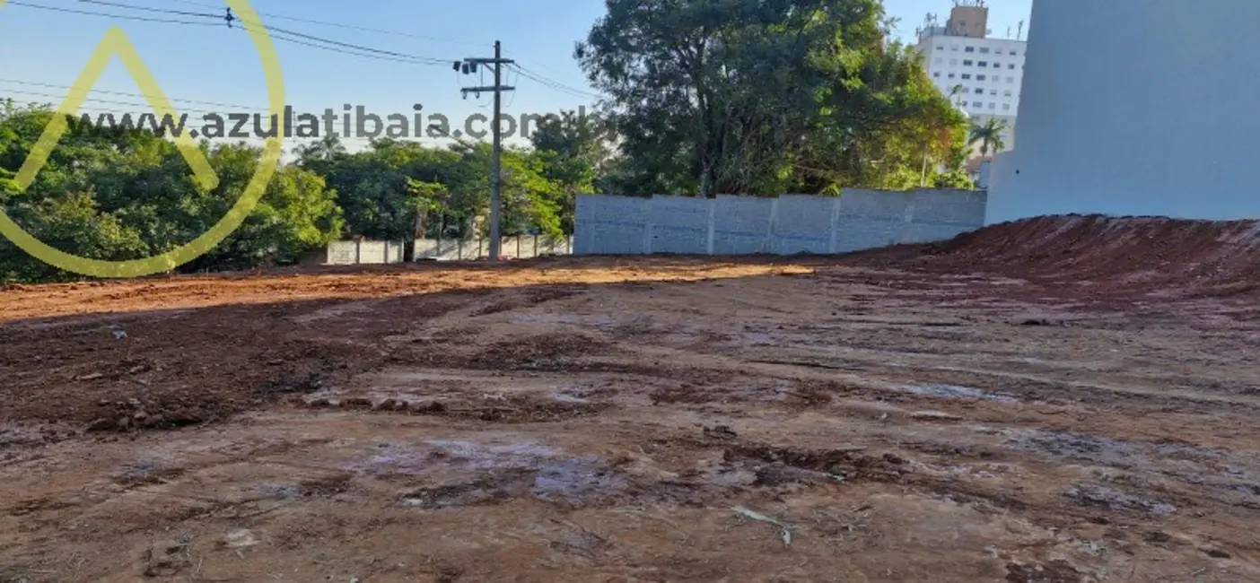 Foto 3 de Terreno / Lote à venda, 255m2 em Centro, Atibaia - SP