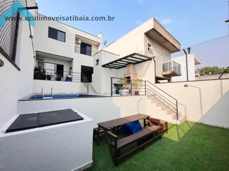 Foto 2 de Casa com 3 quartos à venda, 145m2 em Nova Cerejeira, Atibaia - SP