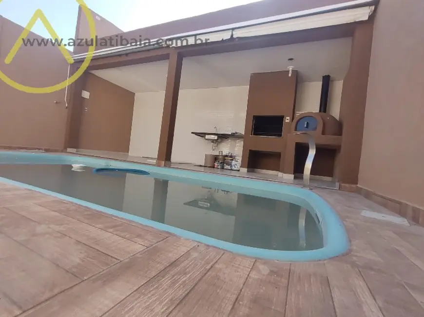 Foto 2 de Casa com 2 quartos à venda, 91m2 em Atibaia - SP