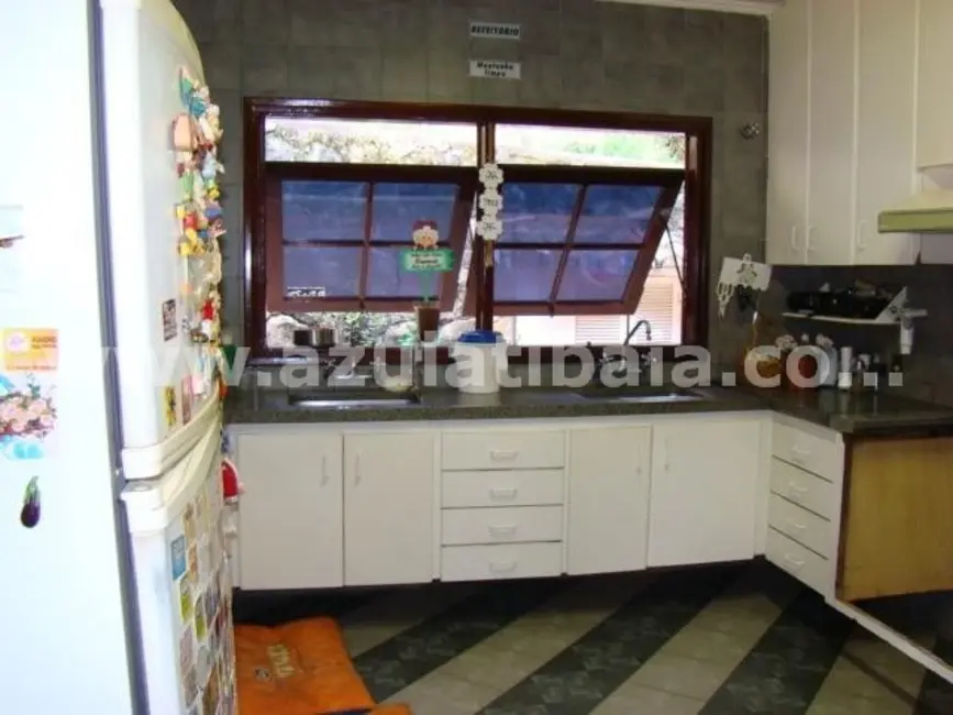 Foto 10 de Casa com 4 quartos à venda, 1148m2 em Vila Santista, Atibaia - SP