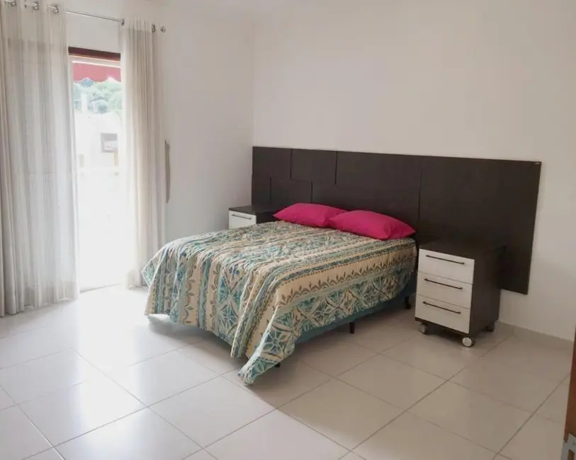 Casa de Condomínio com 3 quartos à venda, 385m2 em Condomínio Residencial Shamballa II, Atibaia - SP - imagem 7 Foto 7 de Casa de Condomínio com 3 quartos à venda, 385m2 em Condomínio Residencial Shamballa II, Atibaia - SP