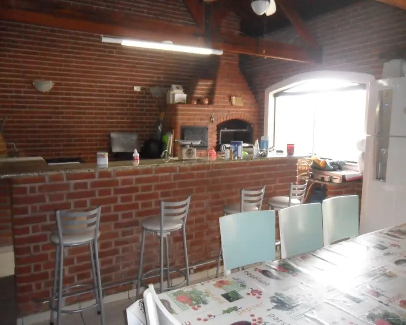 Foto 7 de Chácara com 2 quartos à venda, 240m2 em Jardim Estância Brasil, Atibaia - SP