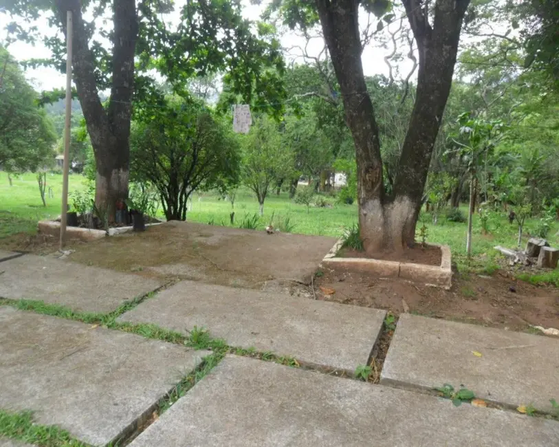 Foto 9 de Chácara com 2 quartos à venda, 240m2 em Jardim Estância Brasil, Atibaia - SP