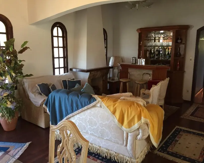 Foto 3 de Chácara com 5 quartos à venda, 339m2 em Bom Jesus Dos Perdoes - SP