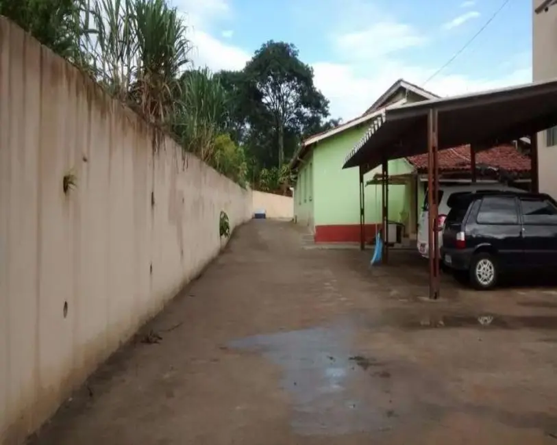 Foto 3 de Chácara com 3 quartos à venda, 400m2 em Jardim Paraíso do Tanque, Atibaia - SP