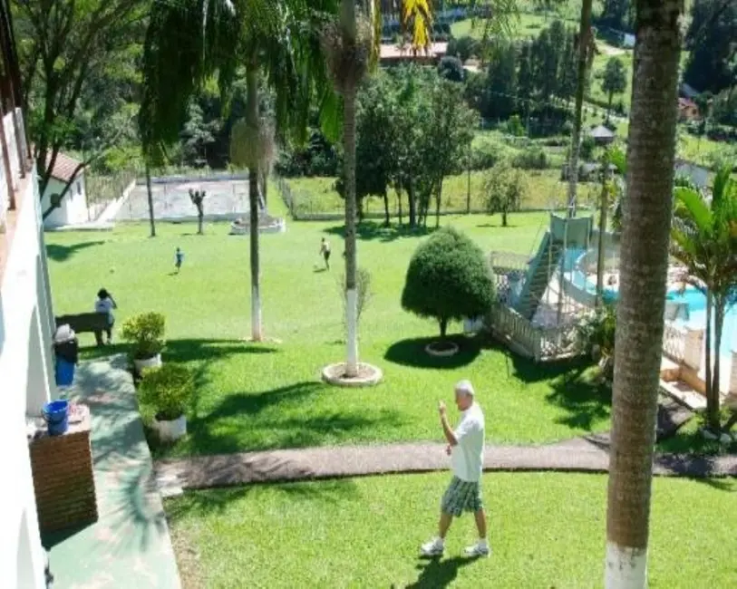 Chácara com 2 quartos à venda, 200m2 em Portão, Atibaia - SP - imagem 7 Foto 7 de Chácara com 2 quartos à venda, 200m2 em Portão, Atibaia - SP