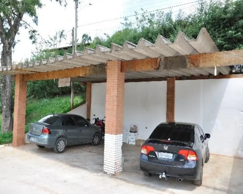 Chácara com 2 quartos à venda, 200m2 em Portão, Atibaia - SP - imagem 5 Foto 5 de Chácara com 2 quartos à venda, 200m2 em Portão, Atibaia - SP