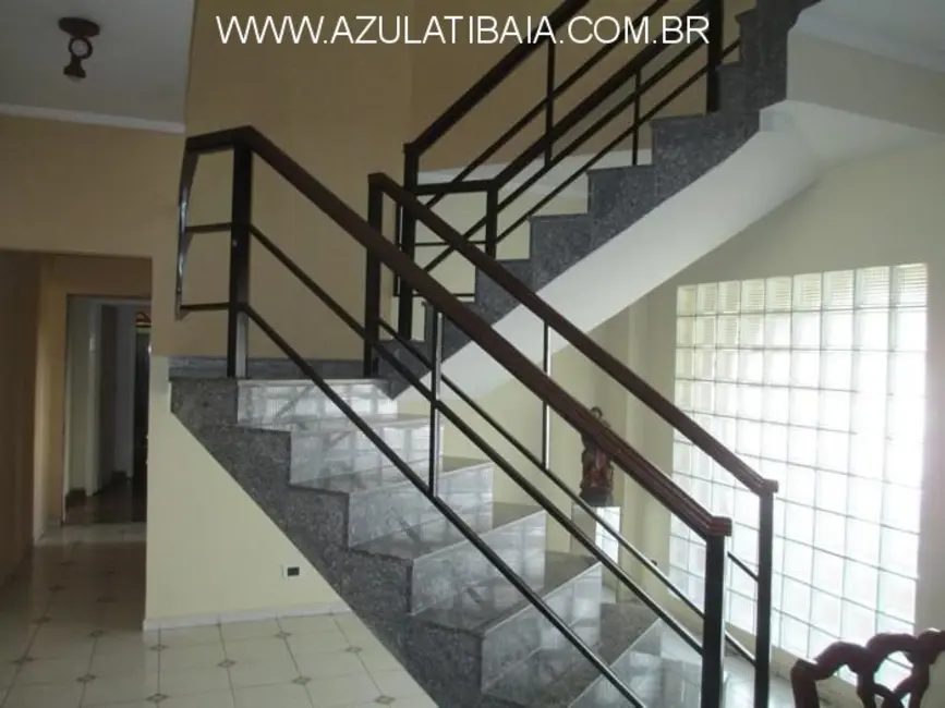 Foto 4 de Chácara com 6 quartos à venda, 700m2 em Atibaia - SP