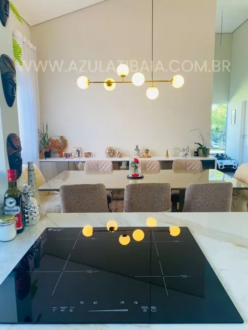 Foto 3 de Casa de Condomínio com 4 quartos à venda, 210m2 em Atibaia - SP