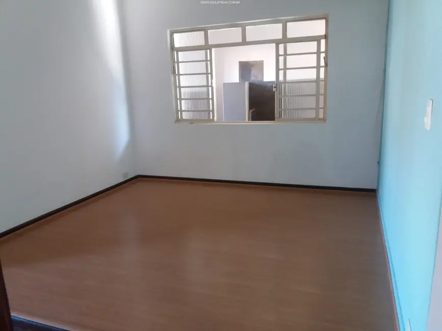 Foto 3 de Casa com 3 quartos à venda, 303m2 em Jardim Floresta, Atibaia - SP