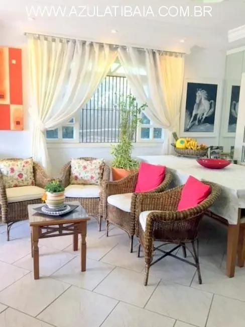 Foto 3 de Casa com 3 quartos à venda, 200m2 em Vila Helena, Atibaia - SP