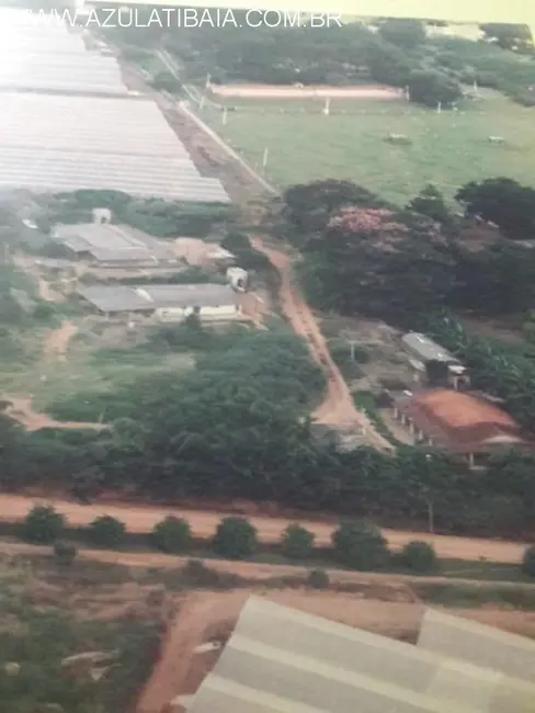 Foto 2 de Sítio / Rancho com 3 quartos à venda, 200m2 em Tanque, Atibaia - SP