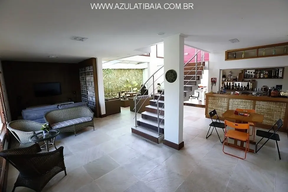 Casa de Condomínio com 3 quartos à venda, 542m2 em Atibaia - SP - imagem 3 Foto 3 de Casa de Condomínio com 3 quartos à venda, 542m2 em Atibaia - SP