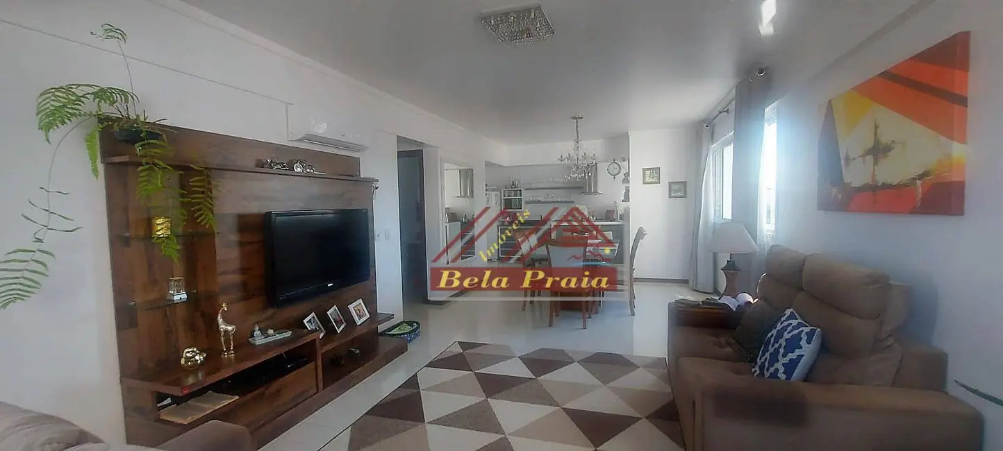 Foto 1 de Apartamento com 2 quartos à venda em Centro, Torres - RS