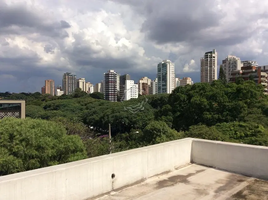 Foto 1 de Casa com 5 quartos à venda e para alugar, 600m2 em Jardim Luzitânia, São Paulo - SP