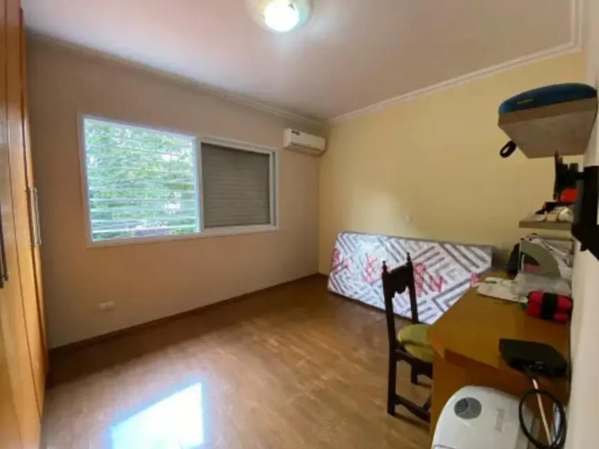 Foto 9 de Casa com 3 quartos à venda, 220m2 em Vila Cordeiro, São Paulo - SP