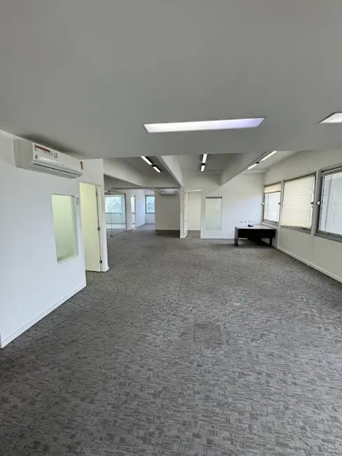 Foto 2 de Loja para alugar, 415m2 em Vila Gertrudes, São Paulo - SP