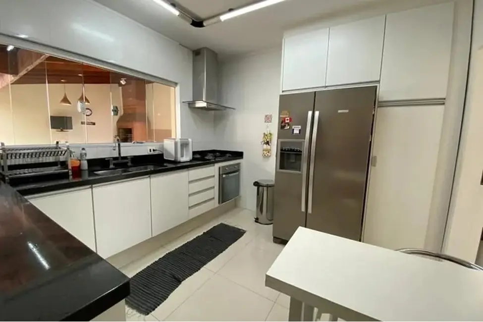 Foto 3 de Casa com 5 quartos à venda, 229m2 em Planalto Paulista, São Paulo - SP