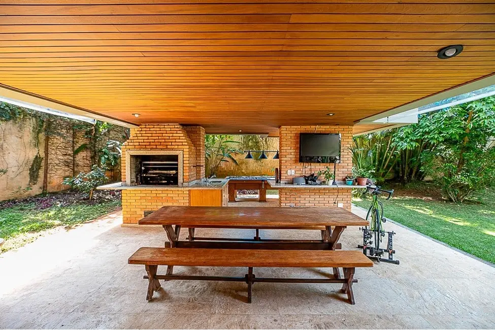 Casa com 4 quartos à venda, 1023m2 em Jardim Cordeiro, São Paulo - SP - imagem 4 Foto 4 de Casa com 4 quartos à venda, 1023m2 em Jardim Cordeiro, São Paulo - SP