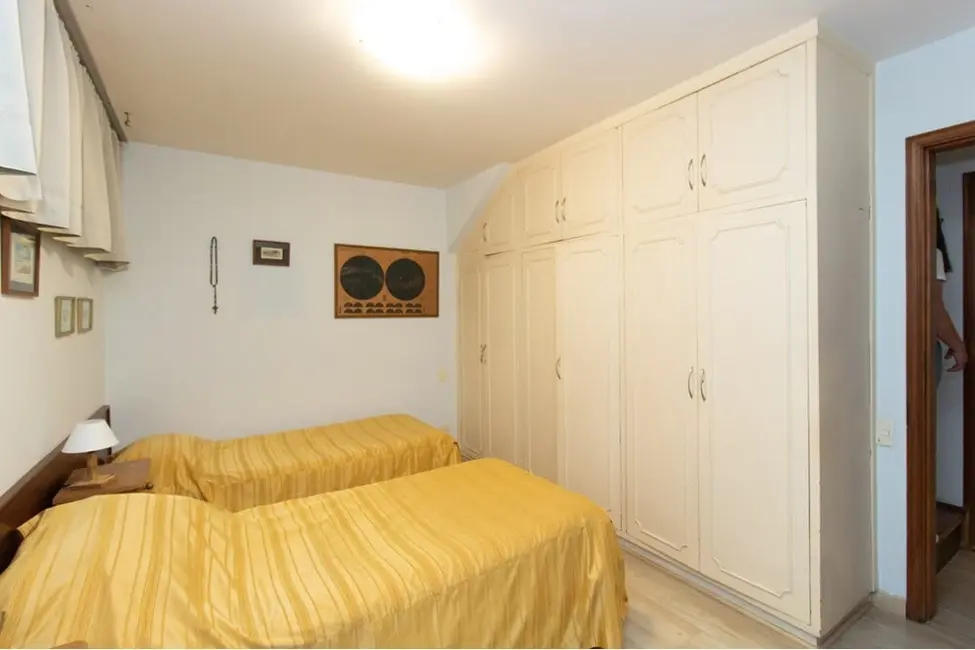 Foto 4 de Casa com 5 quartos à venda, 330m2 em Planalto Paulista, São Paulo - SP