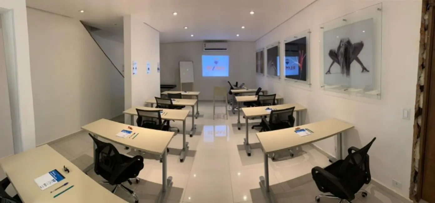 Sala Comercial para alugar, 35m2 em Jardim das Acácias, São Paulo - SP - imagem 3 Foto 3 de Sala Comercial para alugar, 35m2 em Jardim das Acácias, São Paulo - SP