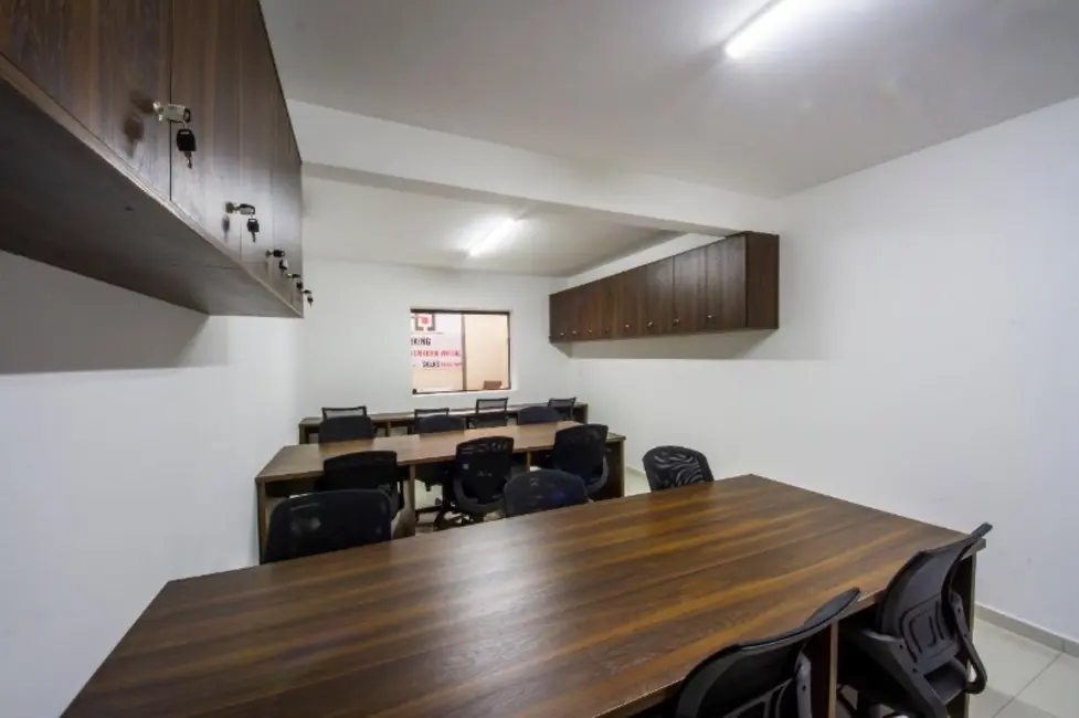 Foto 2 de Sala Comercial para alugar, 30m2 em Jardim das Acácias, São Paulo - SP