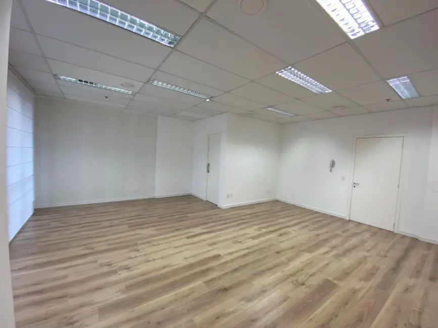 Loja à venda, 45m2 em Pinheiros, São Paulo - SP - imagem 7 Foto 7 de Loja à venda, 45m2 em Pinheiros, São Paulo - SP