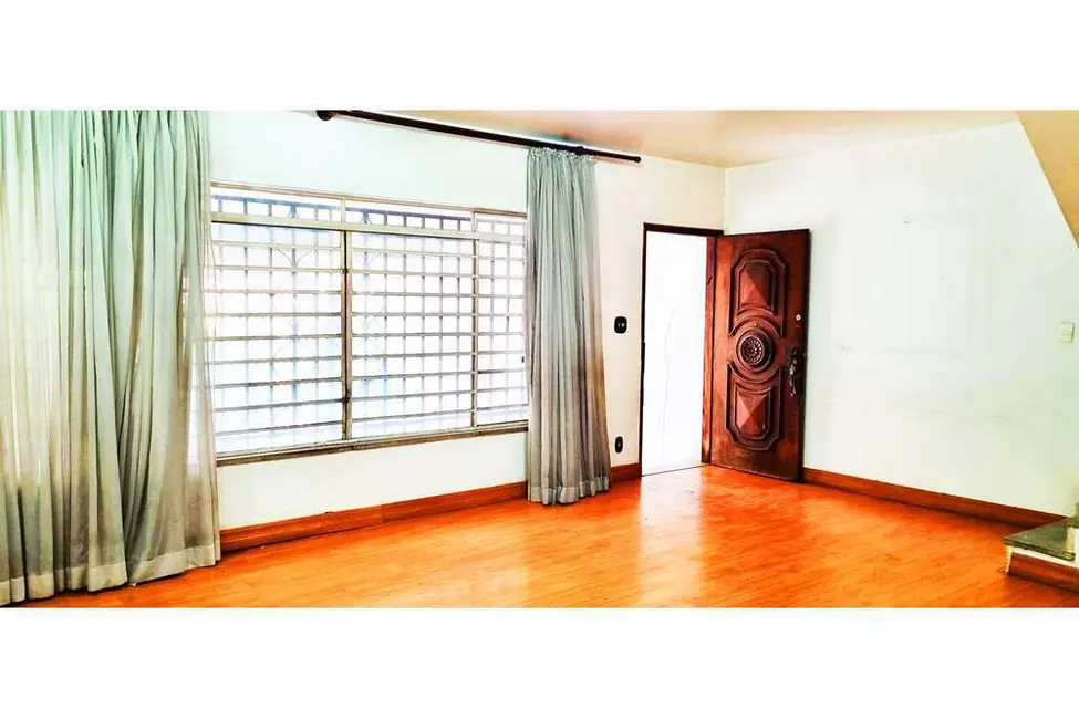 Foto 1 de Casa com 4 quartos à venda, 129m2 em Jardim das Acácias, São Paulo - SP