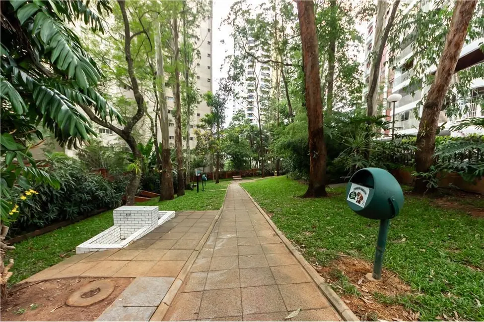 Apartamento com 4 quartos à venda, 208m2 em Vila Suzana, São Paulo - SP - imagem 1 Foto 1 de Apartamento com 4 quartos à venda, 208m2 em Vila Suzana, São Paulo - SP