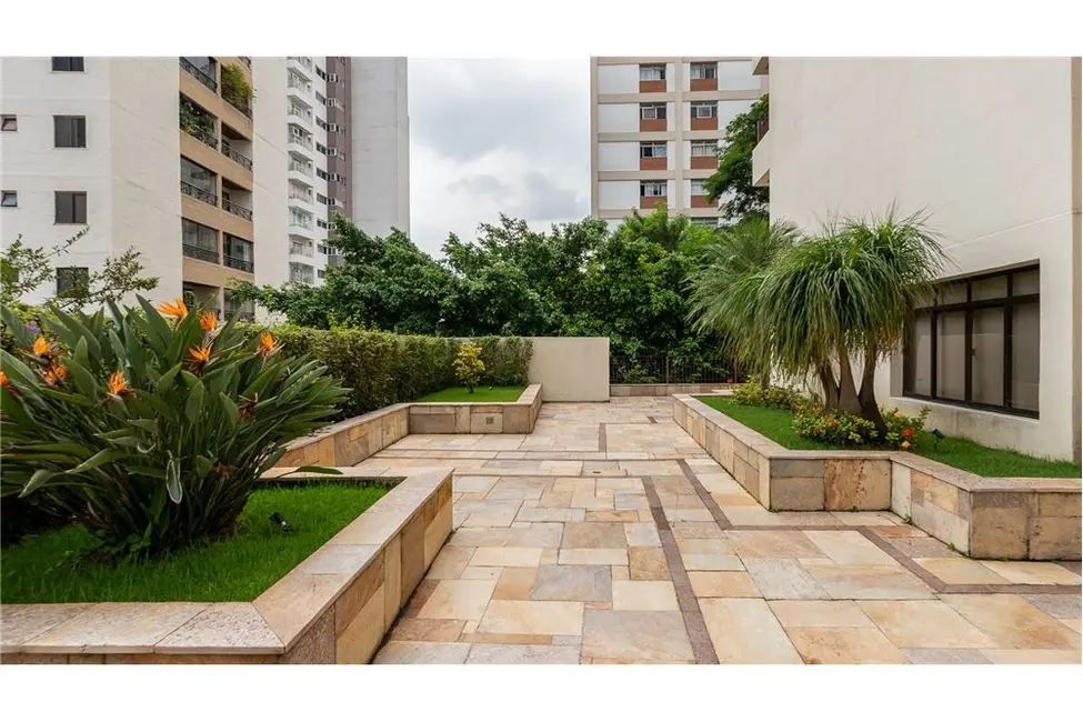 Foto 2 de Apartamento com 3 quartos à venda, 122m2 em São Paulo - SP