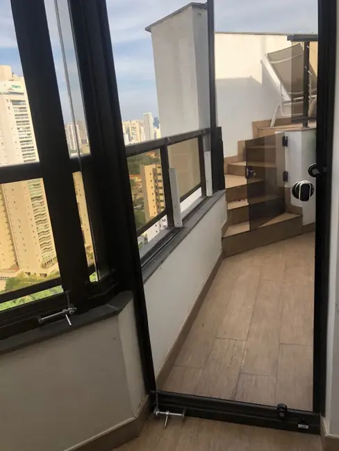 Foto 3 de Apartamento com 4 quartos à venda, 210m2 em Campo Belo, São Paulo - SP