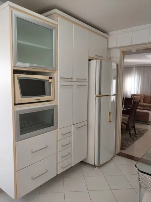 Apartamento com 3 quartos à venda, 230m2 em Brooklin Paulista, São Paulo - SP - imagem 3 Foto 3 de Apartamento com 3 quartos à venda, 230m2 em Brooklin Paulista, São Paulo - SP