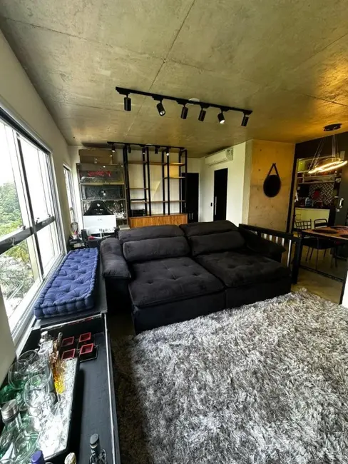 Apartamento com 1 quarto à venda, 70m2 em Jardim Fonte do Morumbi, São Paulo - SP - imagem 1 Foto 1 de Apartamento com 1 quarto à venda, 70m2 em Jardim Fonte do Morumbi, São Paulo - SP