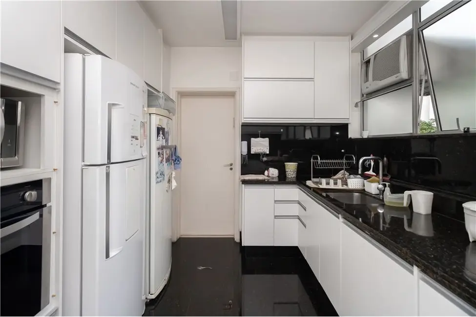 Foto 7 de Apartamento com 4 quartos à venda, 280m2 em Jardim América, São Paulo - SP